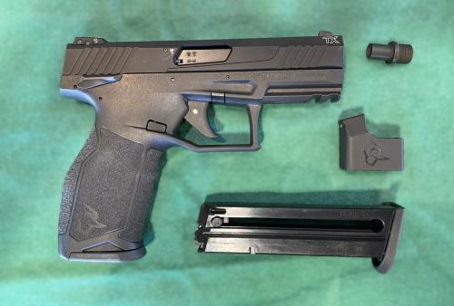 Pistolet TAURUS en .22LR